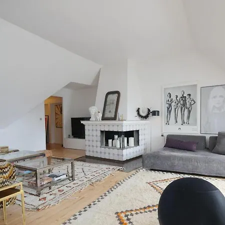 Apartment Direct Inner 4 *